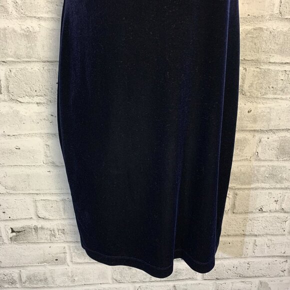 Laura Petites Navy Velvet Rhinestone Broach Sleeveless Cocktail Shift Dress - Picture 3 of 13